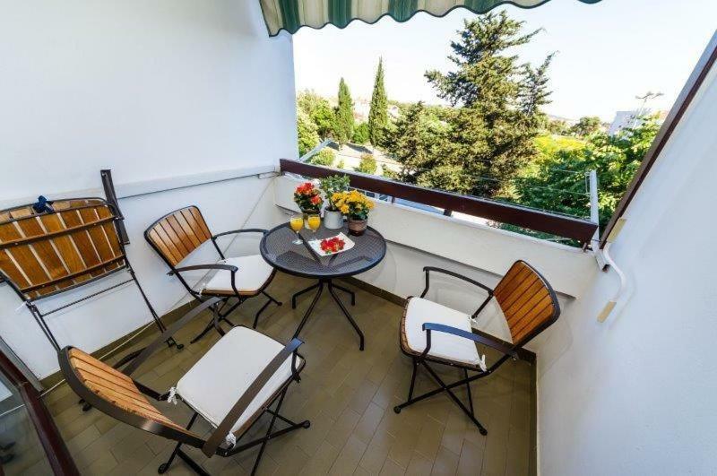 Apartman Mira Zadar Exterior foto